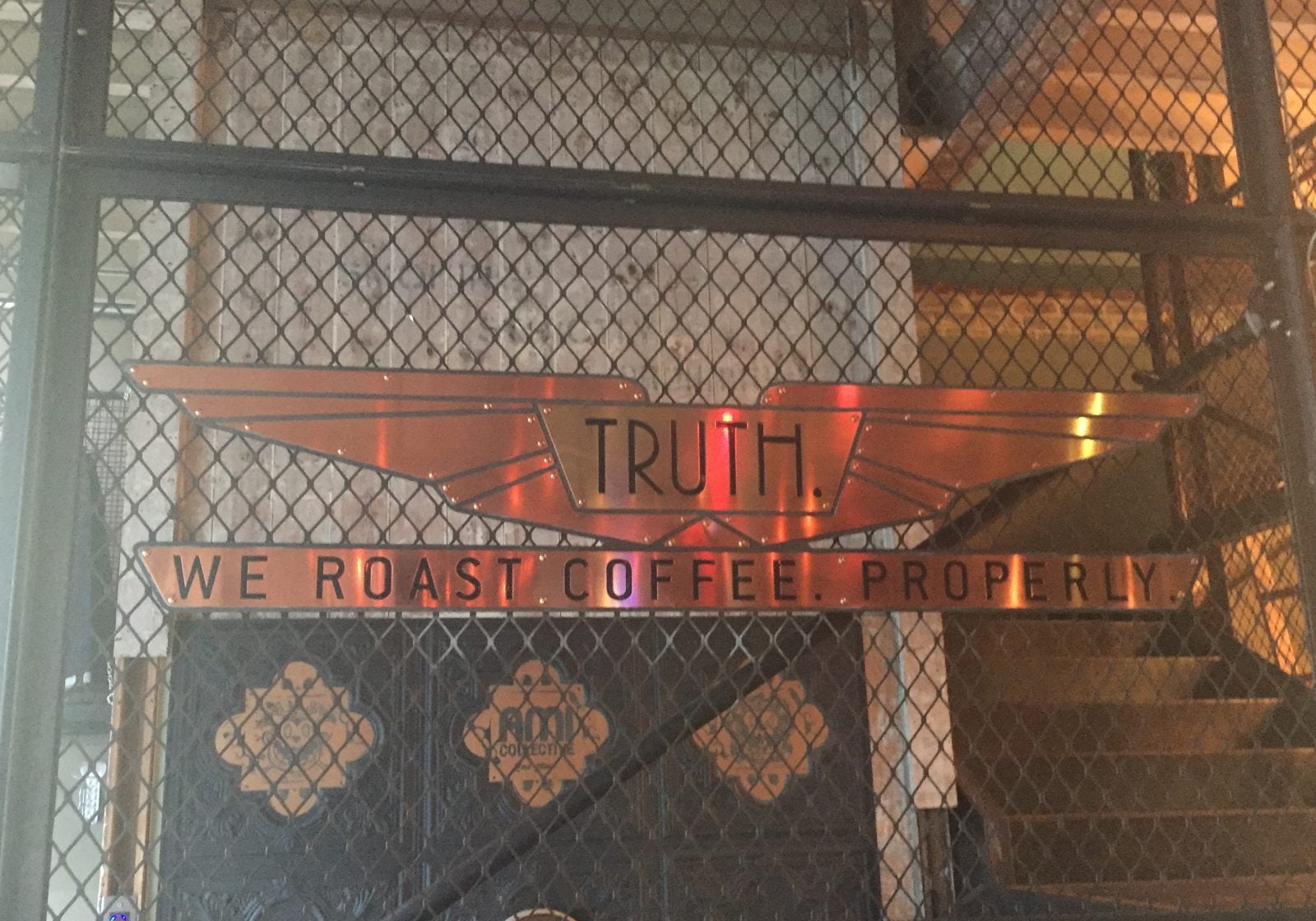 truth-coffee-logo